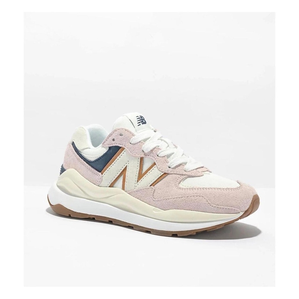 New Balance 57/40 W5740CHA Sea Salt Calm Taupe Sneakers Size 10 Pink Suede